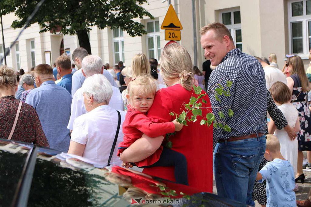 Boże Ciało 2022 w parafi pw. Nawiedzenia NMP w Ostrołęce [16.06.2022] - zdjęcie #23 - eOstroleka.pl