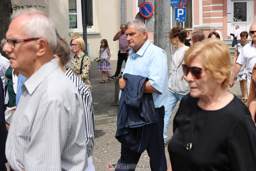 Boże Ciało 2022 w parafi pw. Nawiedzenia NMP w Ostrołęce [16.06.2022] - zdjęcie #16 - eOstroleka.pl