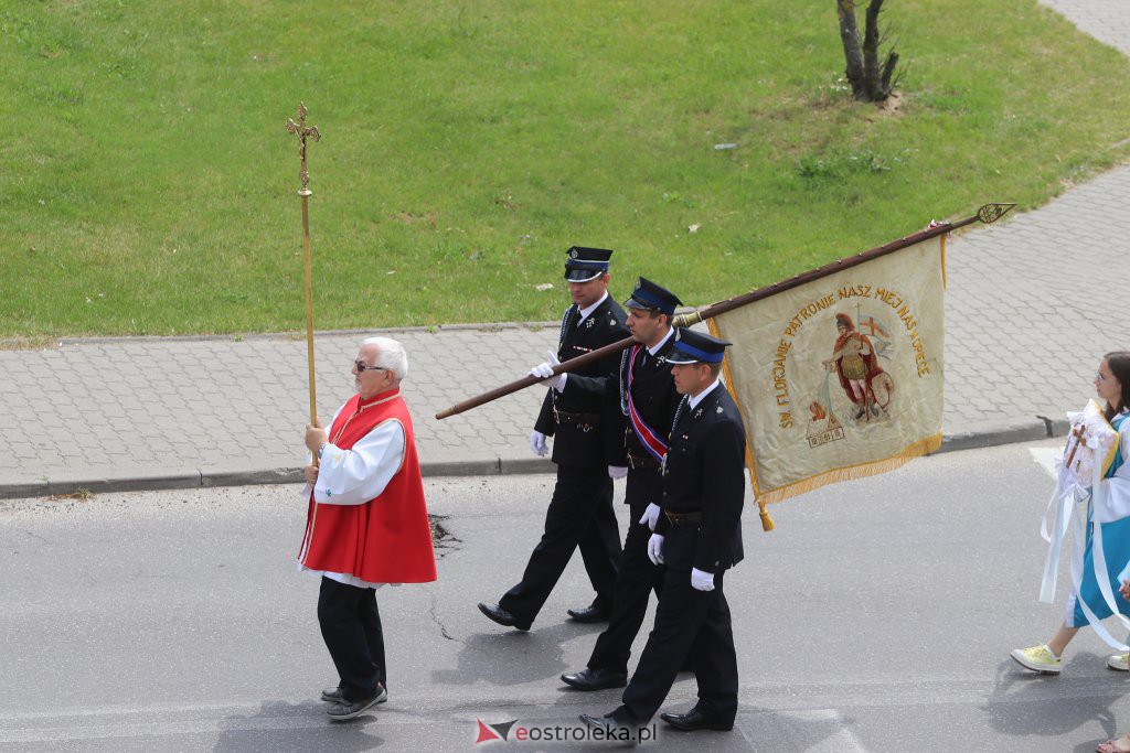 Boże Ciało 2022. Procesja w parafii pw. Zbawiciela Świata w Ostrołęce [16.06.2022] - zdjęcie #100 - eOstroleka.pl