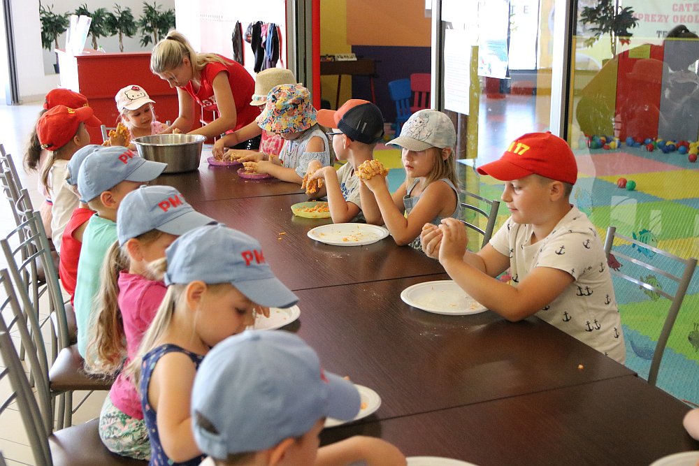 Warsztaty patriotyczne stowarzyszenia Mazowieckie Inicjatywy Społeczne [27.06.2022] - zdjęcie #15 - eOstroleka.pl