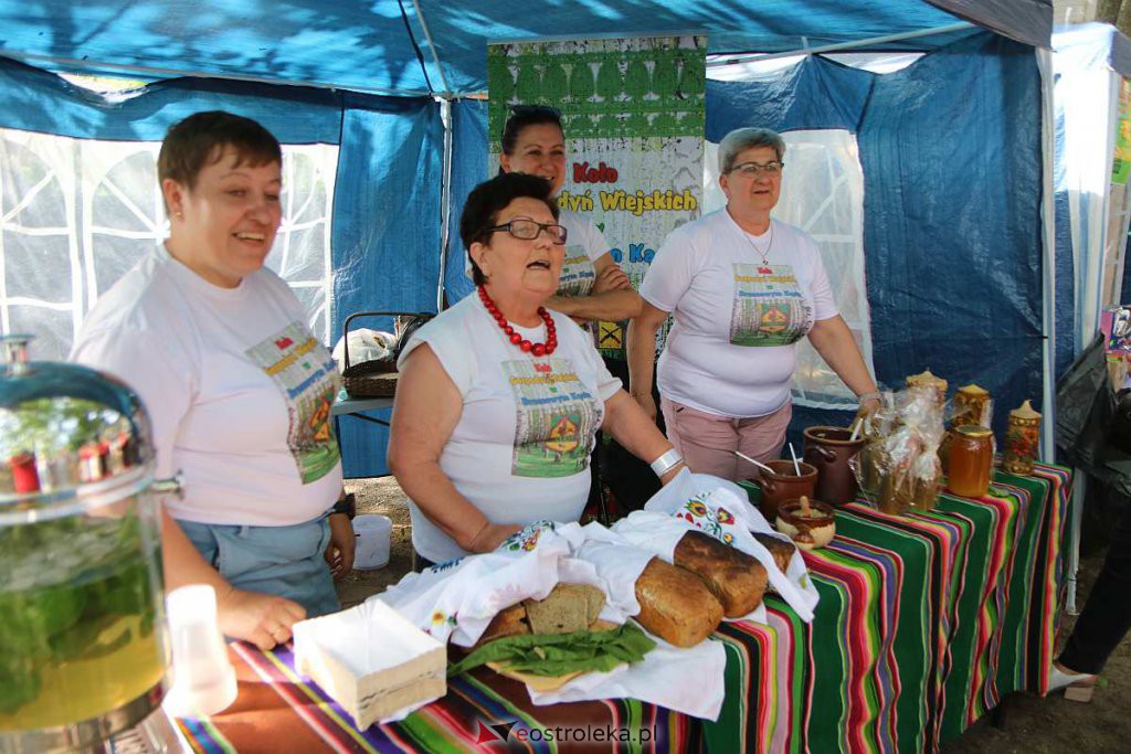 Piknik wiejski Kulturalnie i Kulinarnie w Troszynie [19.06.2022] - zdjęcie #49 - eOstroleka.pl