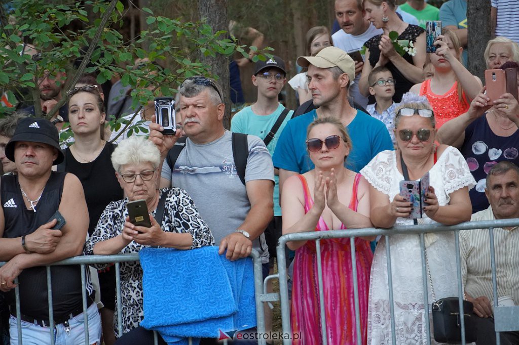 Wesele Kurpiowskie 2022: Golec uOrkiestra [19.06.2022] - zdjęcie #120 - eOstroleka.pl