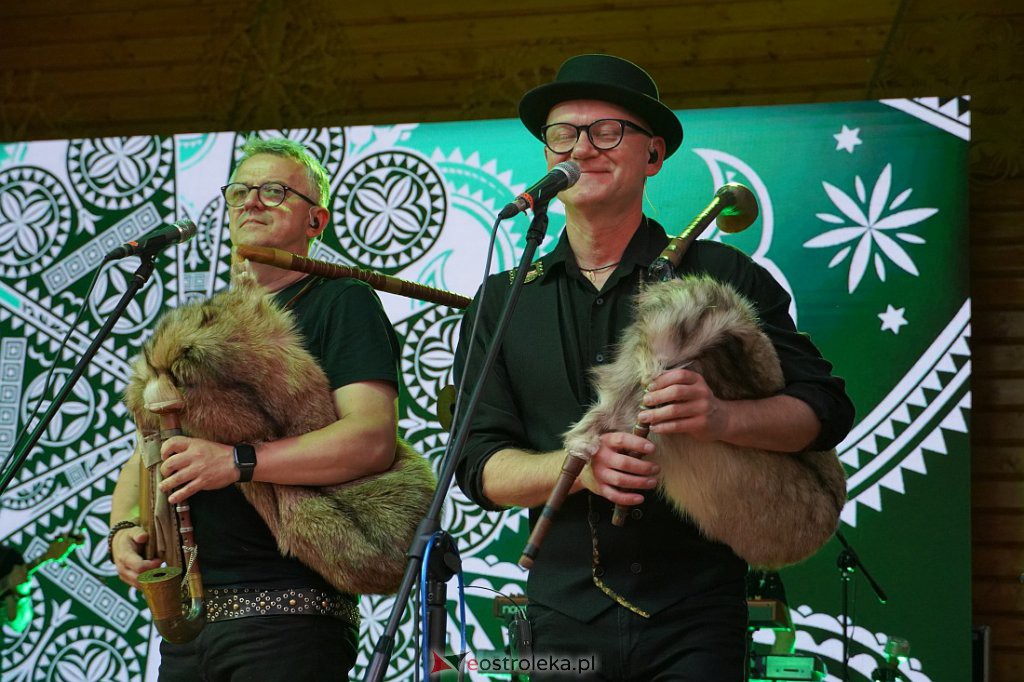 Wesele Kurpiowskie 2022: Golec uOrkiestra [19.06.2022] - zdjęcie #106 - eOstroleka.pl