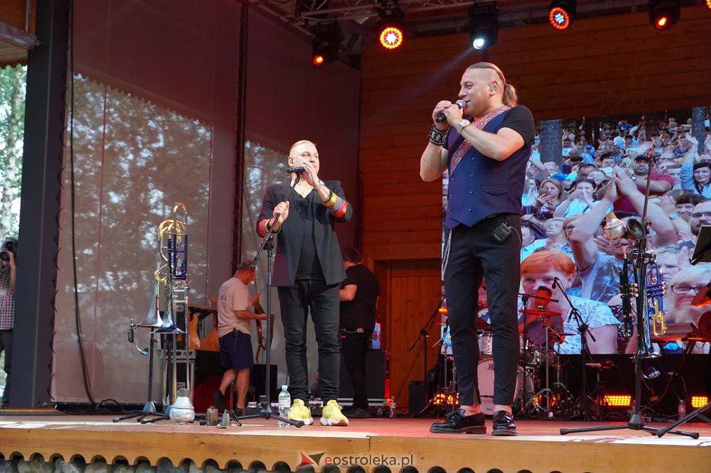 Wesele Kurpiowskie 2022: Golec uOrkiestra [19.06.2022] - zdjęcie #90 - eOstroleka.pl