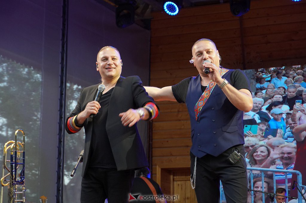 Wesele Kurpiowskie 2022: Golec uOrkiestra [19.06.2022] - zdjęcie #87 - eOstroleka.pl