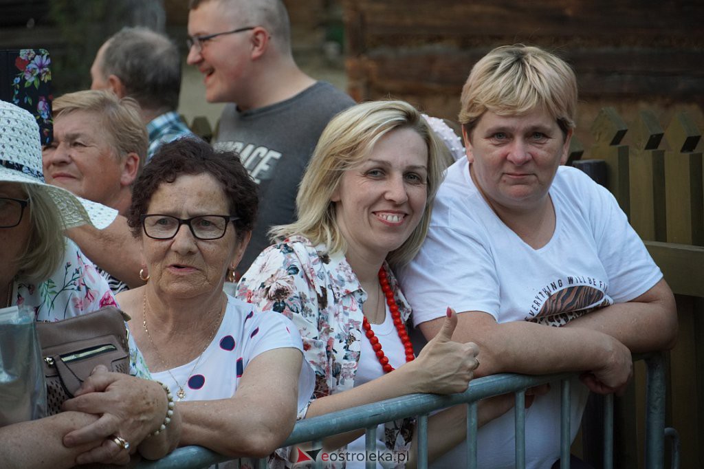Wesele Kurpiowskie 2022: Golec uOrkiestra [19.06.2022] - zdjęcie #60 - eOstroleka.pl