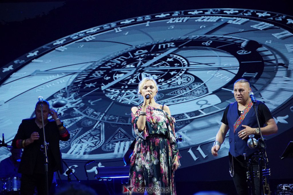 Wesele Kurpiowskie 2022: Golec uOrkiestra [19.06.2022] - zdjęcie #30 - eOstroleka.pl