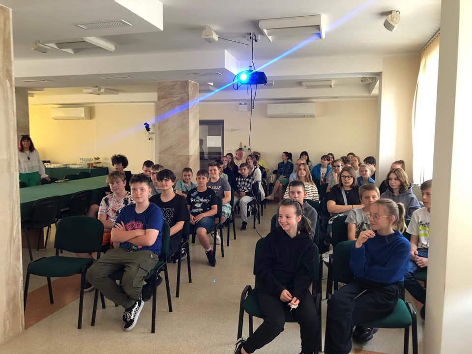Erasmus+ w Szkole Podstawowej w Rzekuniu - Rozwijanie odpowiedzialnych, wykształconych postaw i mentalności - zdjęcie #7 - eOstroleka.pl