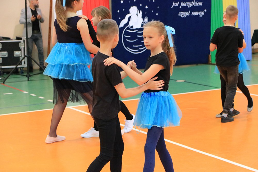 Zakończenie roku szkolnego w Szkole Podstawowej nr 5 [24.06.2022] - zdjęcie #89 - eOstroleka.pl