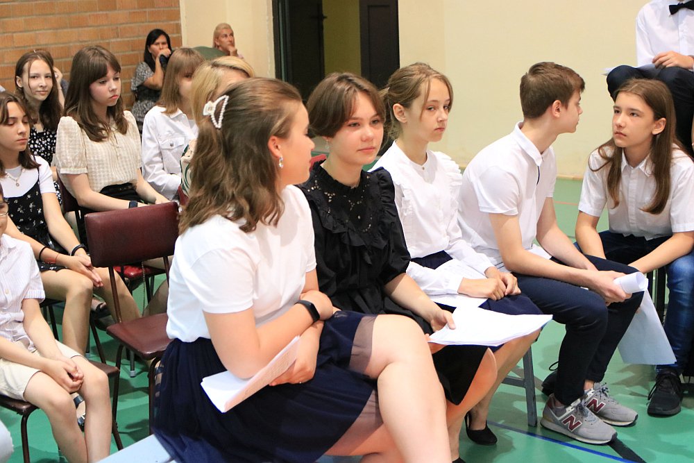 Zakończenie roku szkolnego w Szkole Podstawowej nr 5 [24.06.2022] - zdjęcie #25 - eOstroleka.pl