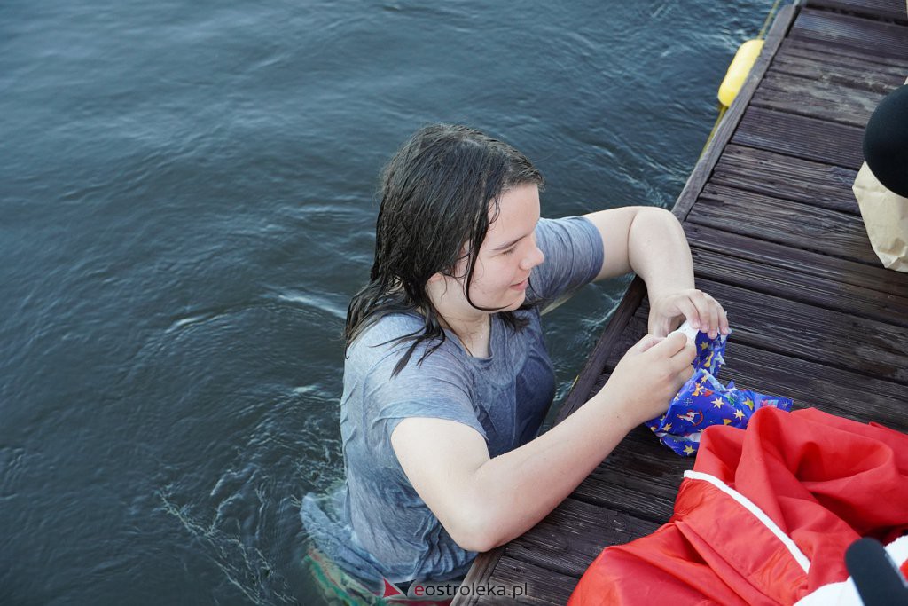 Pół roku do świąt - Święty Mikołaj na plaży w Ostrołęce [24.06.2022] - zdjęcie #39 - eOstroleka.pl