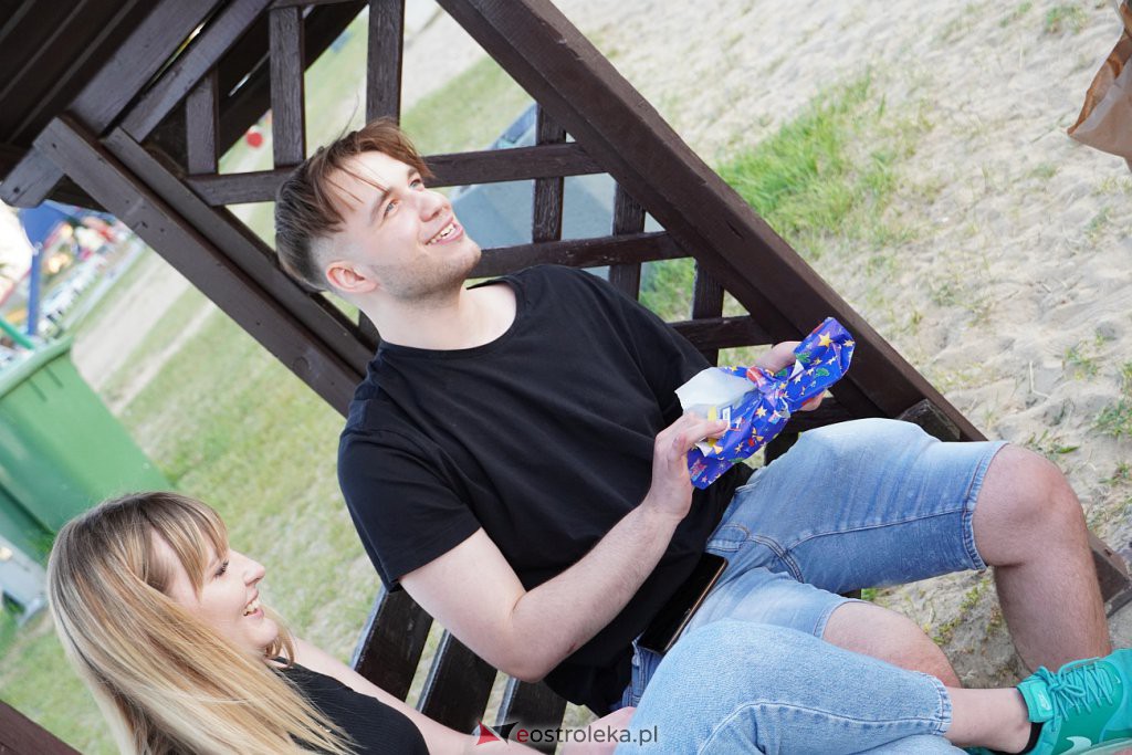 Pół roku do świąt - Święty Mikołaj na plaży w Ostrołęce [24.06.2022] - zdjęcie #15 - eOstroleka.pl