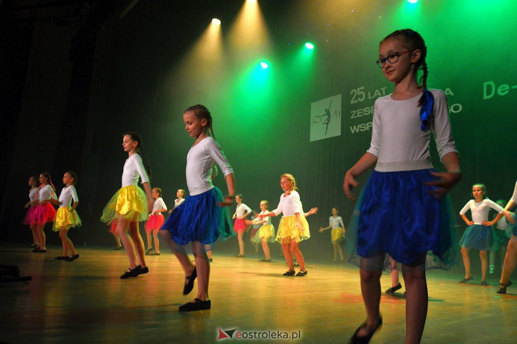 25-lecie zespołu tańca współczesnego DE-EM [24.06.2022] - zdjęcie #60 - eOstroleka.pl