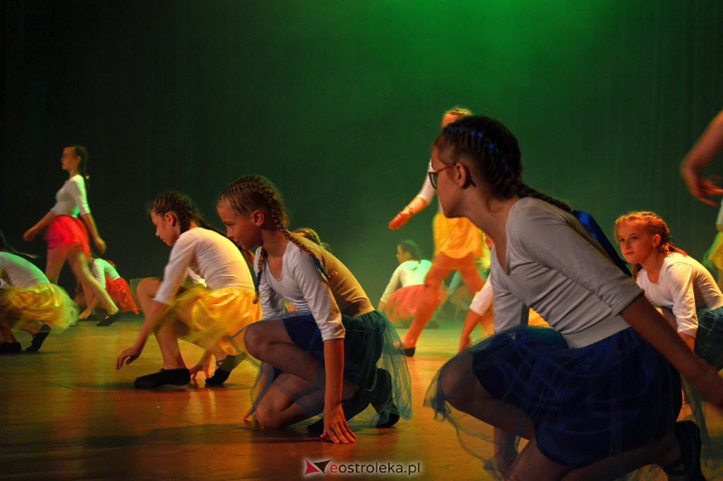 25-lecie zespołu tańca współczesnego DE-EM [24.06.2022] - zdjęcie #64 - eOstroleka.pl