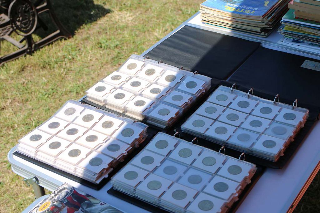 Kolekcjonerska Giełda Różności w Ostrołęce [25.06.2022] - zdjęcie #88 - eOstroleka.pl