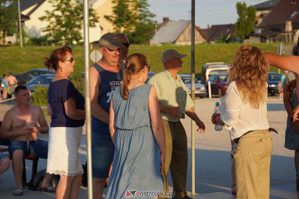 Potańcówka na plaży miejskiej w Ostrołęce [26.06.2022] - zdjęcie #5 - eOstroleka.pl