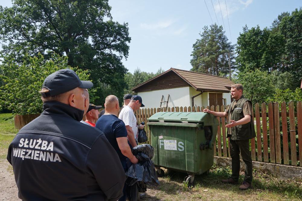 Spotkania z leśnikami o charakterze edukacyjnym dla osadzonych w ZK Przytuły - zdjęcie #7 - eOstroleka.pl