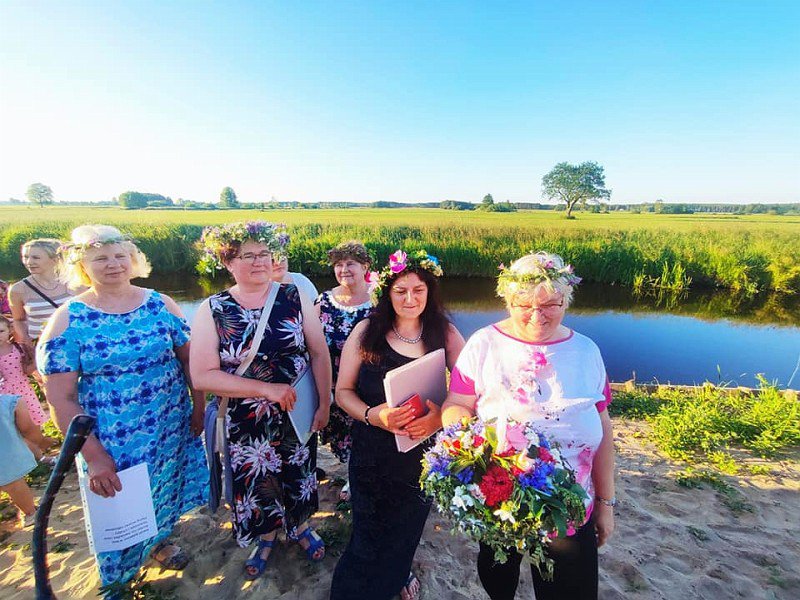 Wianki z Tatarów popłynęły Rozogą [29.06.2022] - zdjęcie #20 - eOstroleka.pl