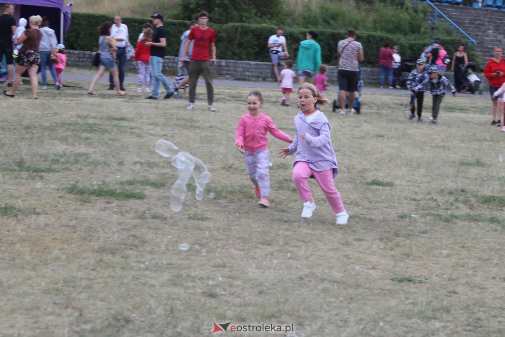 Bańki mydlane i festiwal kolorów [02.07.2022] - zdjęcie #11 - eOstroleka.pl