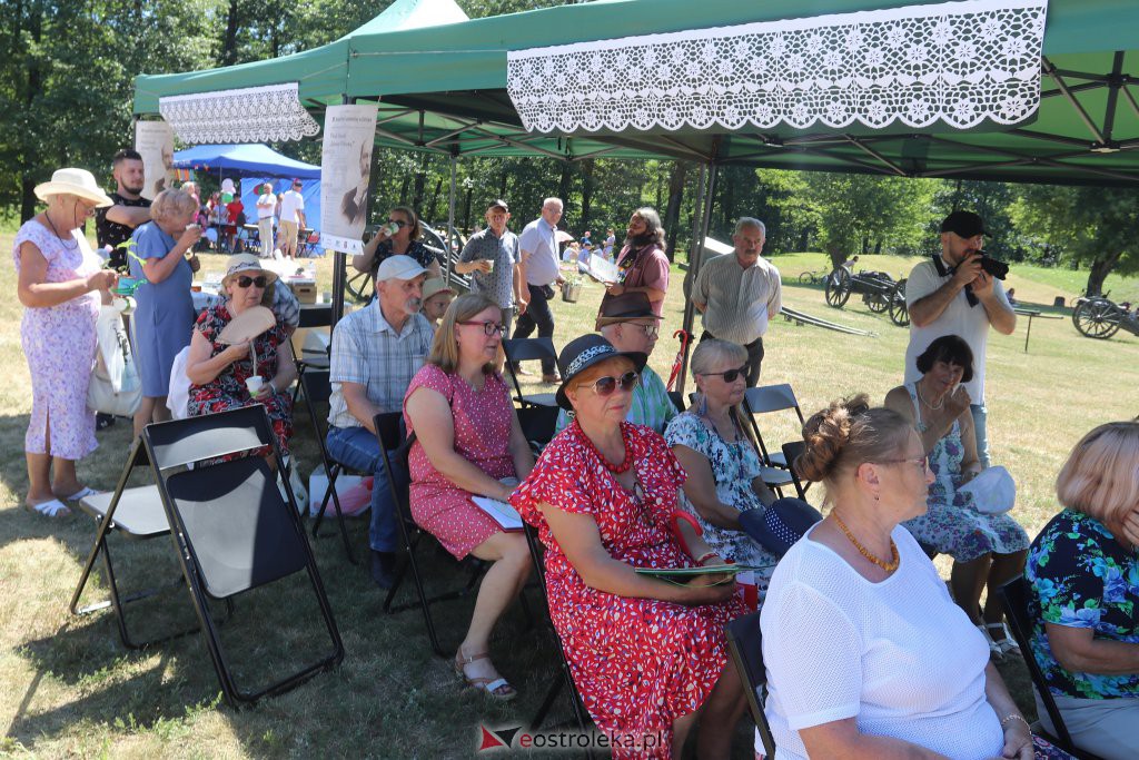 Piknik literacki na Fortach Bema [03.07.2022] - zdjęcie #13 - eOstroleka.pl