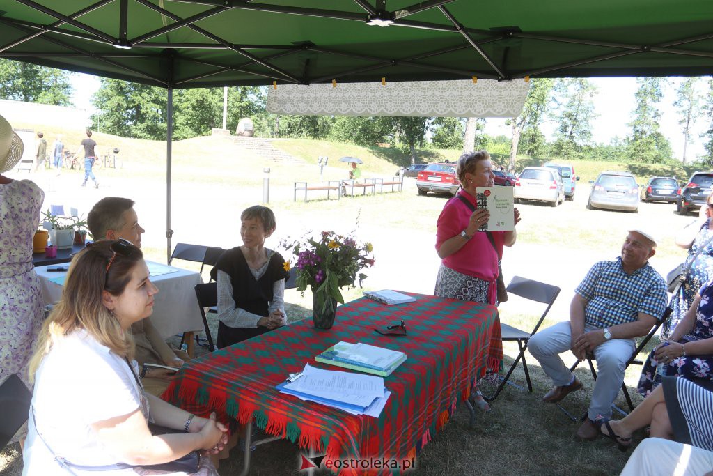 Piknik literacki na Fortach Bema [03.07.2022] - zdjęcie #5 - eOstroleka.pl