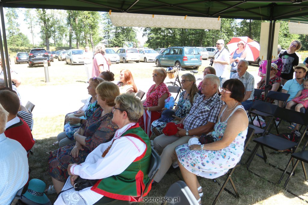 Piknik literacki na Fortach Bema [03.07.2022] - zdjęcie #3 - eOstroleka.pl