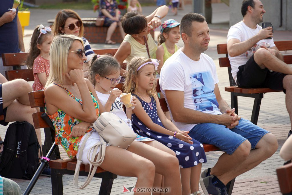 Godzin dla Rodziny: Spektakl dla dzieci Podróż za horyzont [3.07.2022] - zdjęcie #13 - eOstroleka.pl