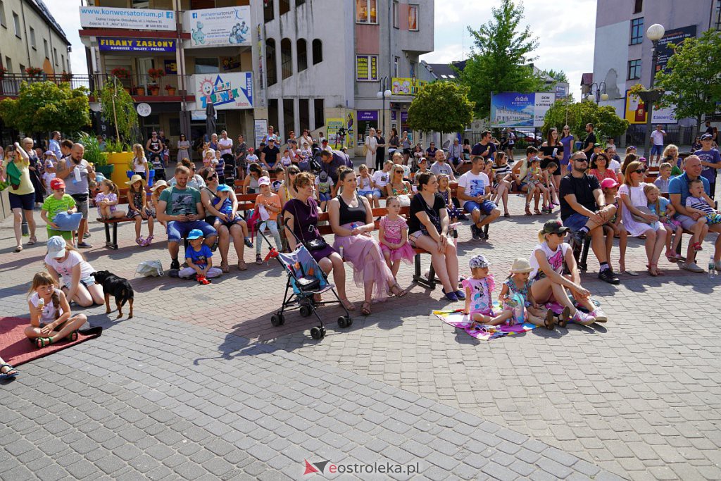 Godzin dla Rodziny: Spektakl dla dzieci Podróż za horyzont [3.07.2022] - zdjęcie #15 - eOstroleka.pl