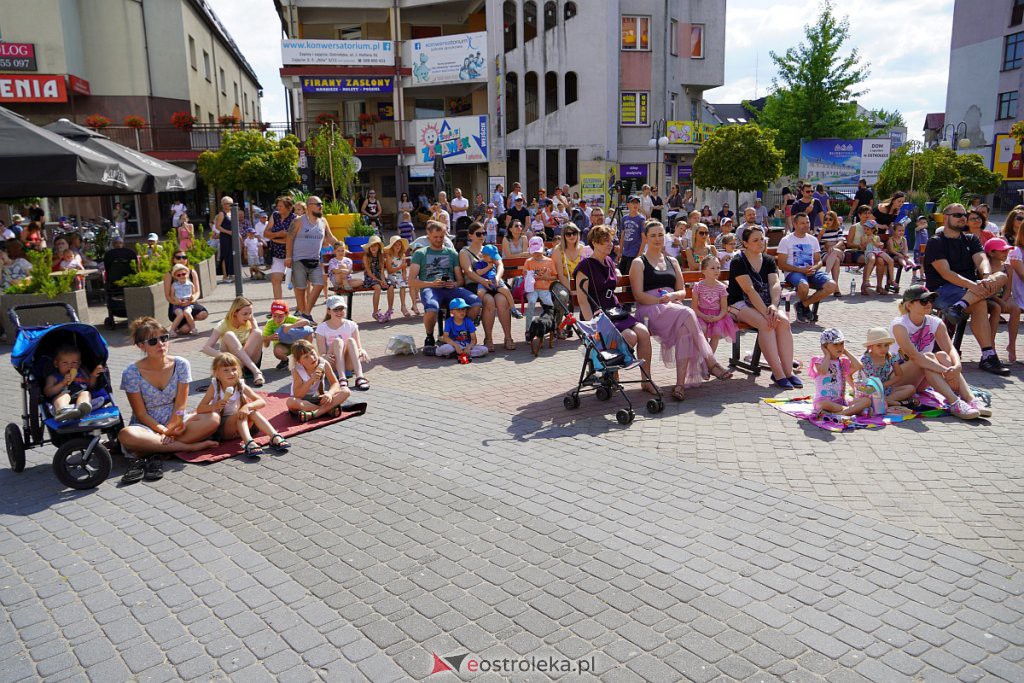 Godzin dla Rodziny: Spektakl dla dzieci Podróż za horyzont [3.07.2022] - zdjęcie #24 - eOstroleka.pl