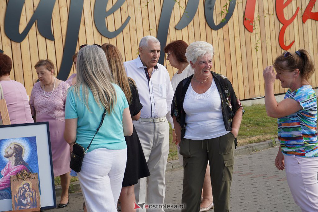 Muzyczne lato w tężni - Słuchacze Uniwersytetu Trzeciego Wieku, KGW Susk Nowy [03.07.2022] - zdjęcie #62 - eOstroleka.pl