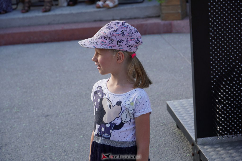 Muzyczne lato w tężni - Słuchacze Uniwersytetu Trzeciego Wieku, KGW Susk Nowy [03.07.2022] - zdjęcie #11 - eOstroleka.pl