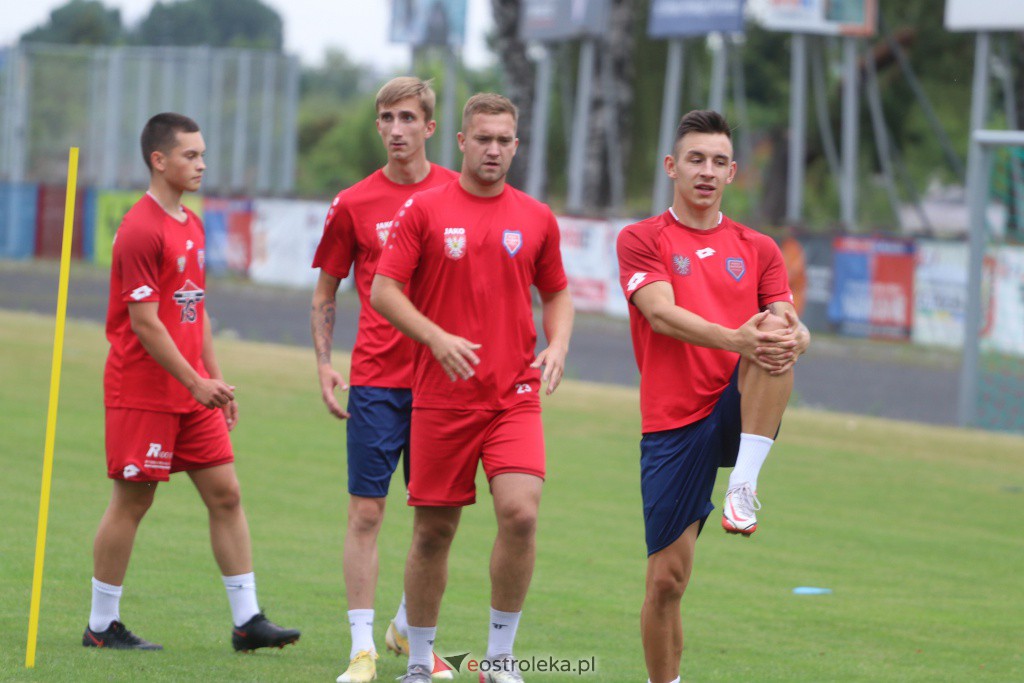 Pierwszy trening Narwi Ostrołęka [05.07.2022] - zdjęcie #25 - eOstroleka.pl