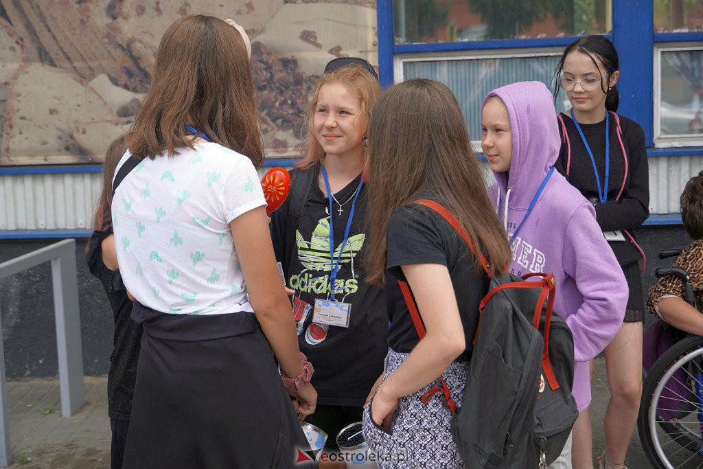 Mini koncerty charytatywne w autobusach MZK na rzecz uchodźców z Ukrainy [08.07.2022] - zdjęcie #20 - eOstroleka.pl