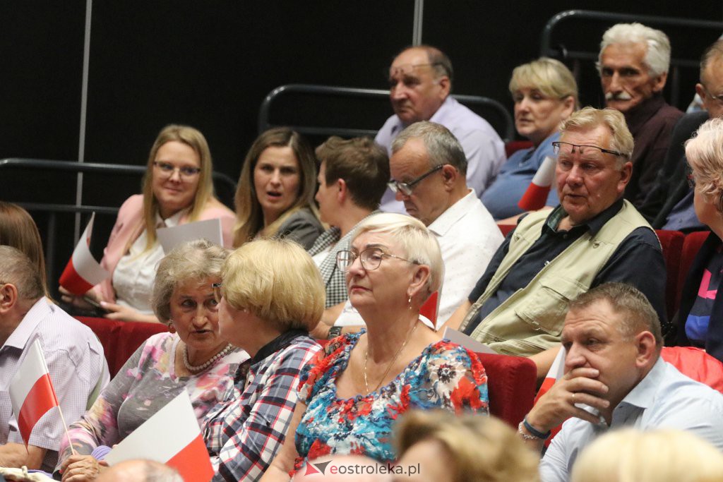 Spotkanie z premierem M. Morawieckim w Ostrołęce [08.07.2022] - zdjęcie #246 - eOstroleka.pl