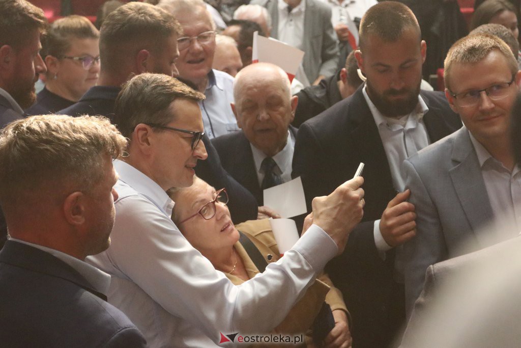 Spotkanie z premierem M. Morawieckim w Ostrołęce [08.07.2022] - zdjęcie #225 - eOstroleka.pl