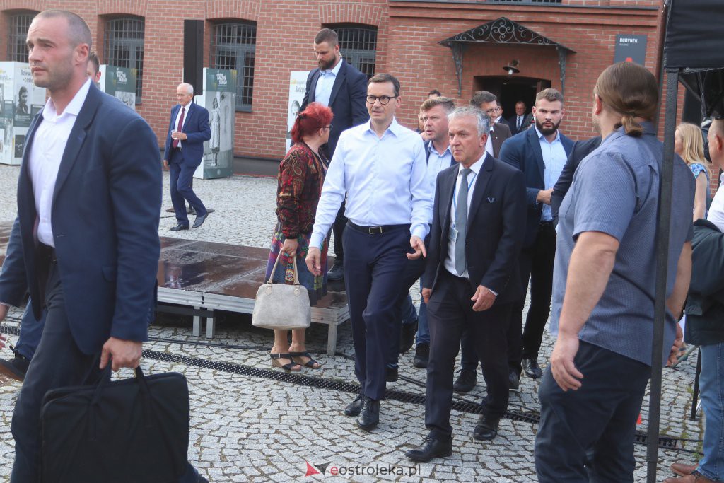 Spotkanie z premierem M. Morawieckim w Ostrołęce [08.07.2022] - zdjęcie #235 - eOstroleka.pl