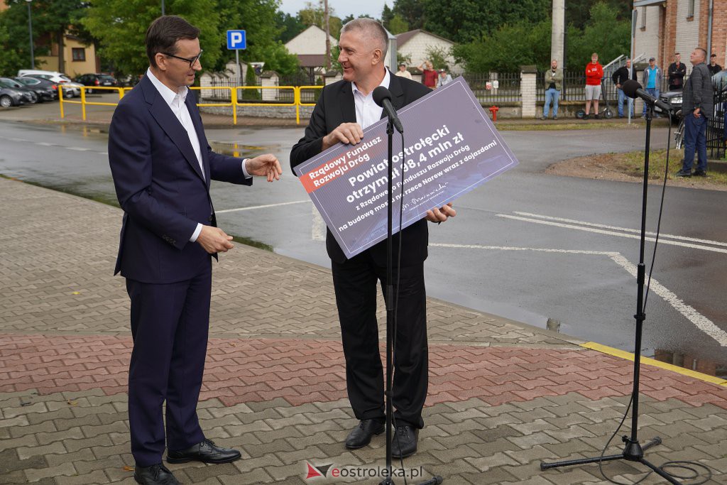 Konferencja premiera M. Morawieckiego w Dłutówce [08.07.2022] - zdjęcie #16 - eOstroleka.pl