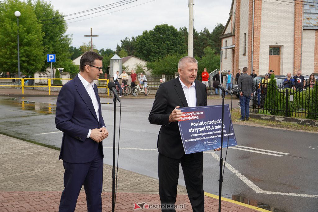 Konferencja premiera M. Morawieckiego w Dłutówce [08.07.2022] - zdjęcie #43 - eOstroleka.pl