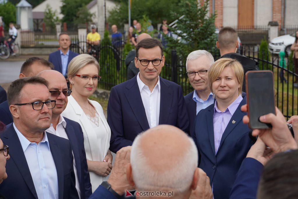 Konferencja premiera M. Morawieckiego w Dłutówce [08.07.2022] - zdjęcie #14 - eOstroleka.pl
