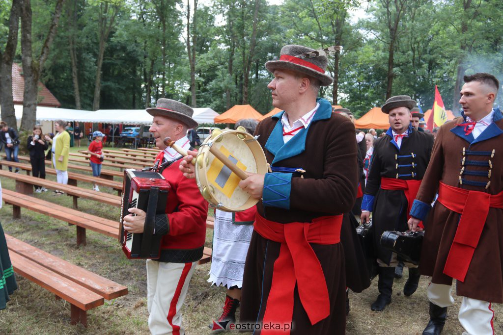 Święto Folkloru Kurpiowskiego w Brodowych Łąkach [10.07.2022] - zdjęcie #201 - eOstroleka.pl