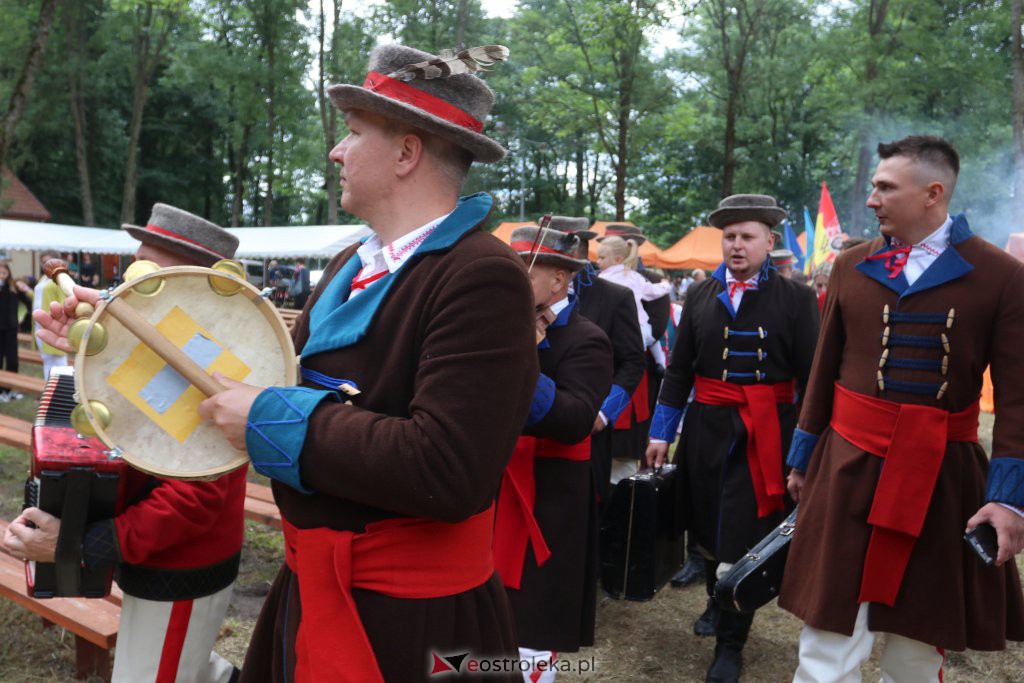 Święto Folkloru Kurpiowskiego w Brodowych Łąkach [10.07.2022] - zdjęcie #200 - eOstroleka.pl