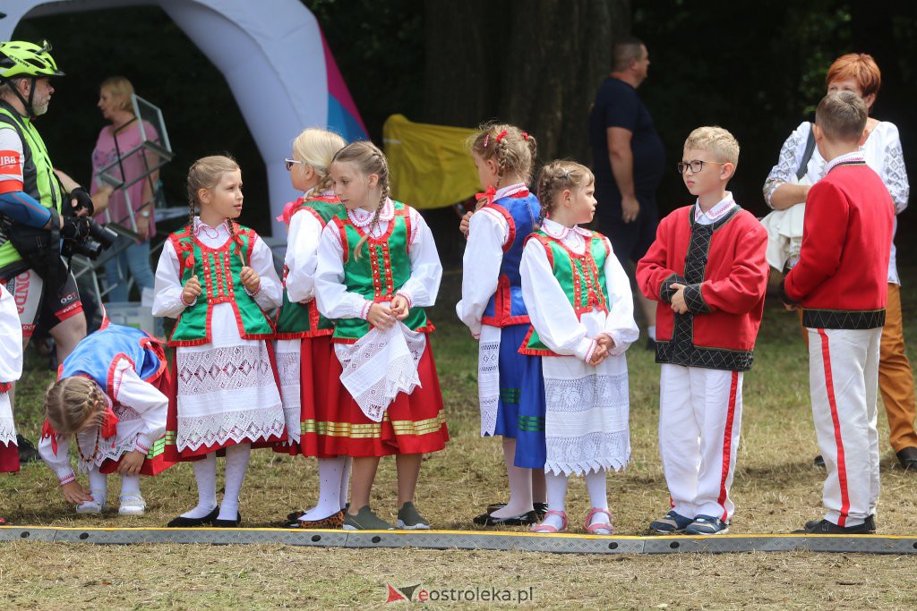 Święto Folkloru Kurpiowskiego w Brodowych Łąkach [10.07.2022] - zdjęcie #74 - eOstroleka.pl
