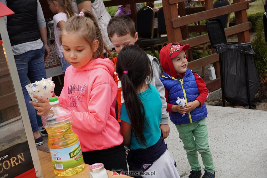 Piknik rodzinny i Letnie Kino Plenerowe z KGW Żebry-Wierzchlas [15.07.2022] - zdjęcie #47 - eOstroleka.pl