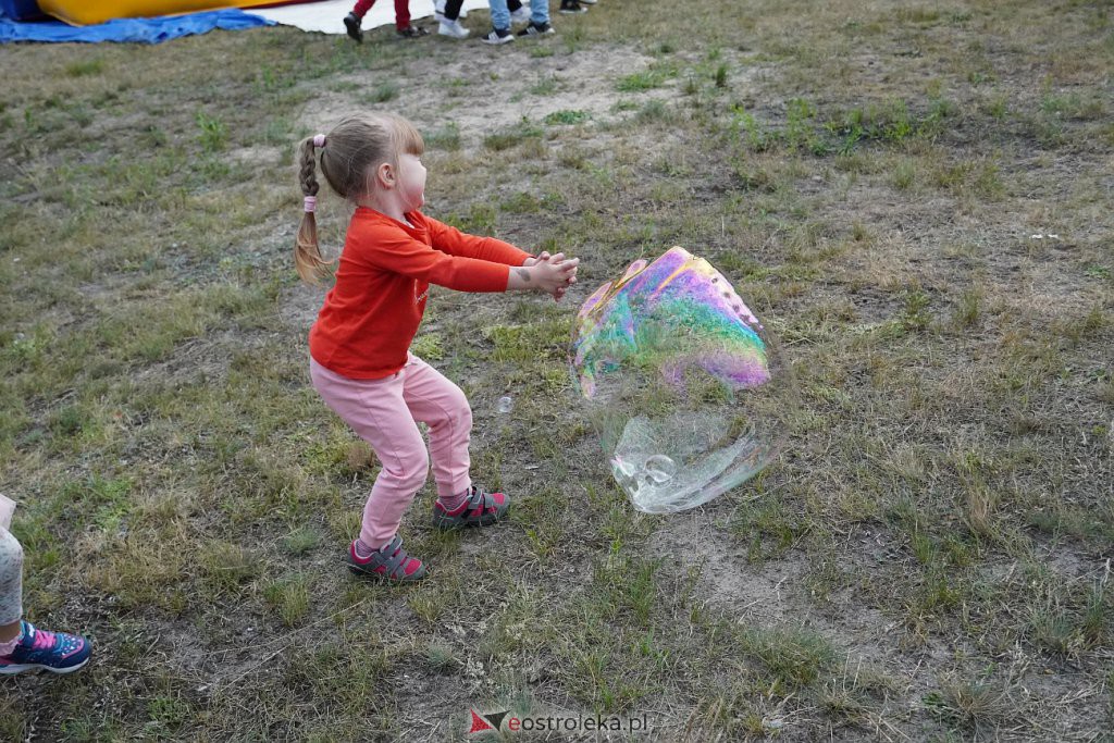 Piknik rodzinny i Letnie Kino Plenerowe z KGW Żebry-Wierzchlas [15.07.2022] - zdjęcie #33 - eOstroleka.pl
