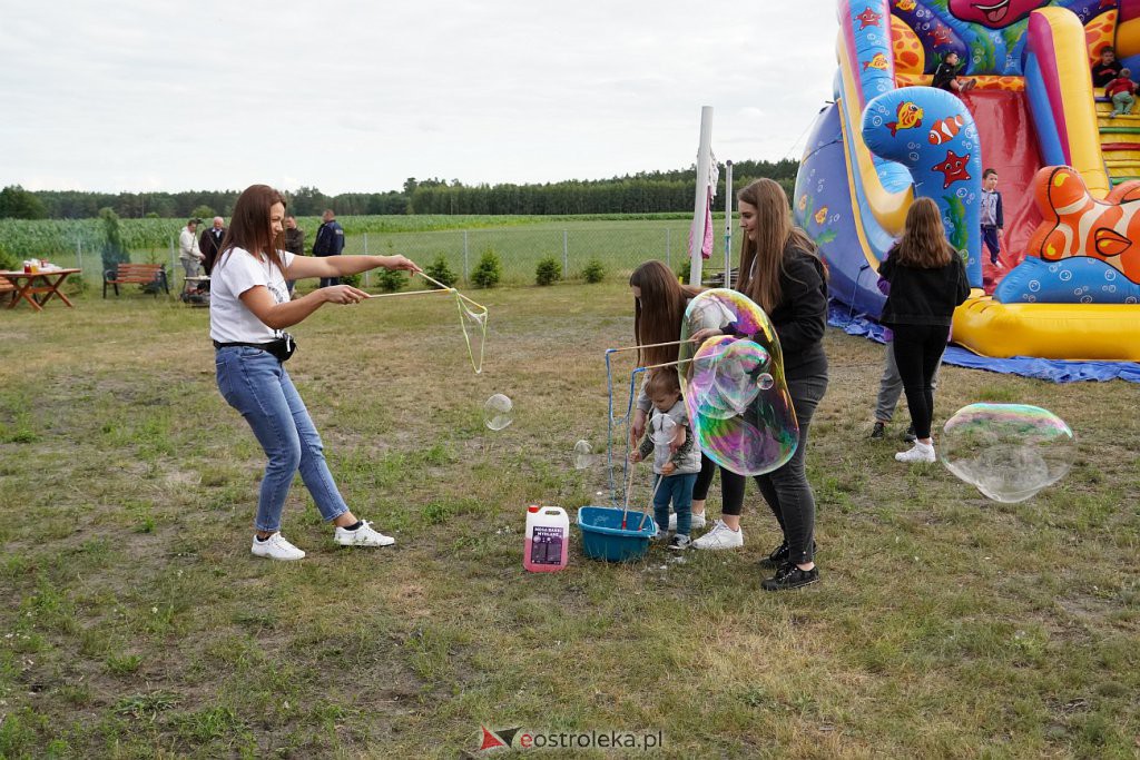 Piknik rodzinny i Letnie Kino Plenerowe z KGW Żebry-Wierzchlas [15.07.2022] - zdjęcie #32 - eOstroleka.pl