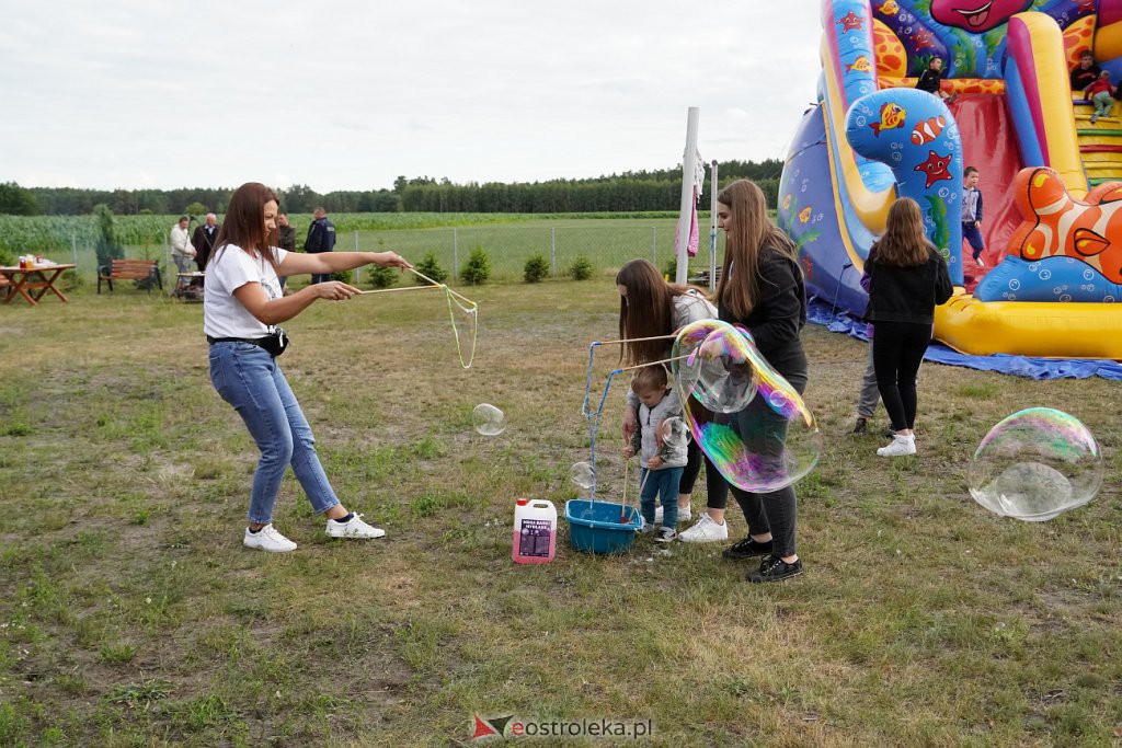 Piknik rodzinny i Letnie Kino Plenerowe z KGW Żebry-Wierzchlas [15.07.2022] - zdjęcie #31 - eOstroleka.pl