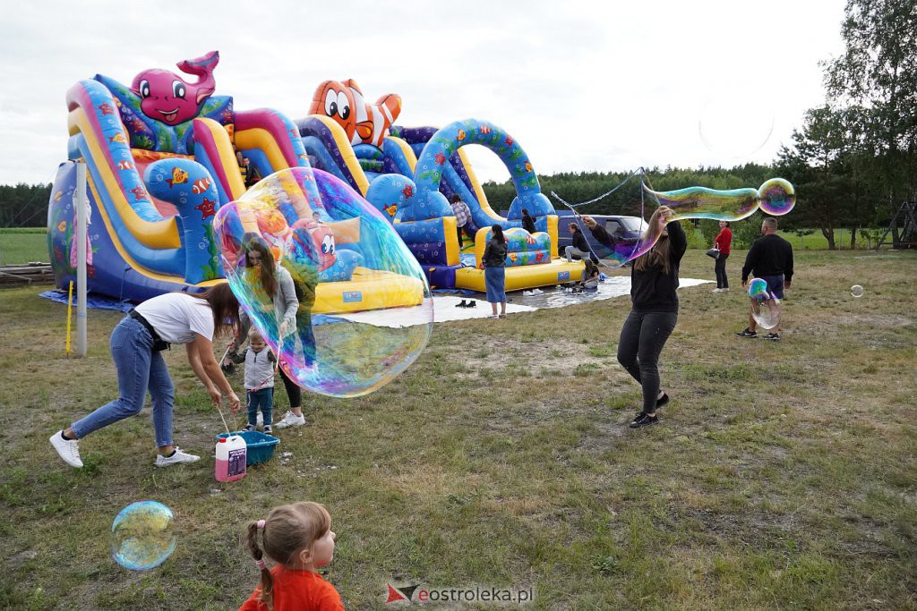 Piknik rodzinny i Letnie Kino Plenerowe z KGW Żebry-Wierzchlas [15.07.2022] - zdjęcie #24 - eOstroleka.pl