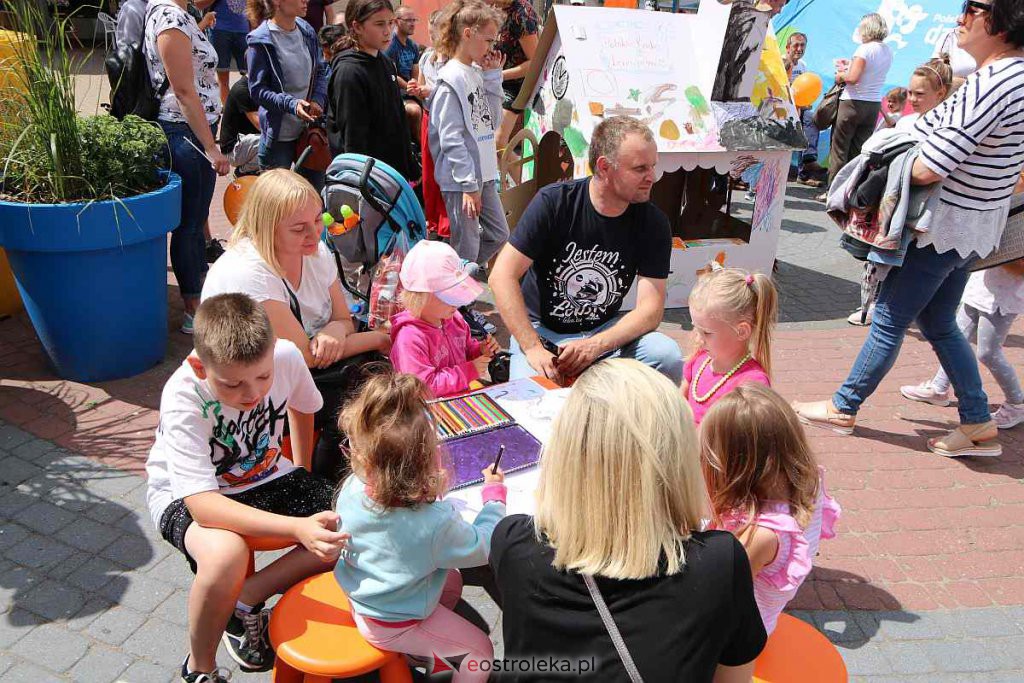 Lato z Radiem w Ostrołęce. W centrum miasta trwa piknik familijny [16.07.2022] - zdjęcie #18 - eOstroleka.pl