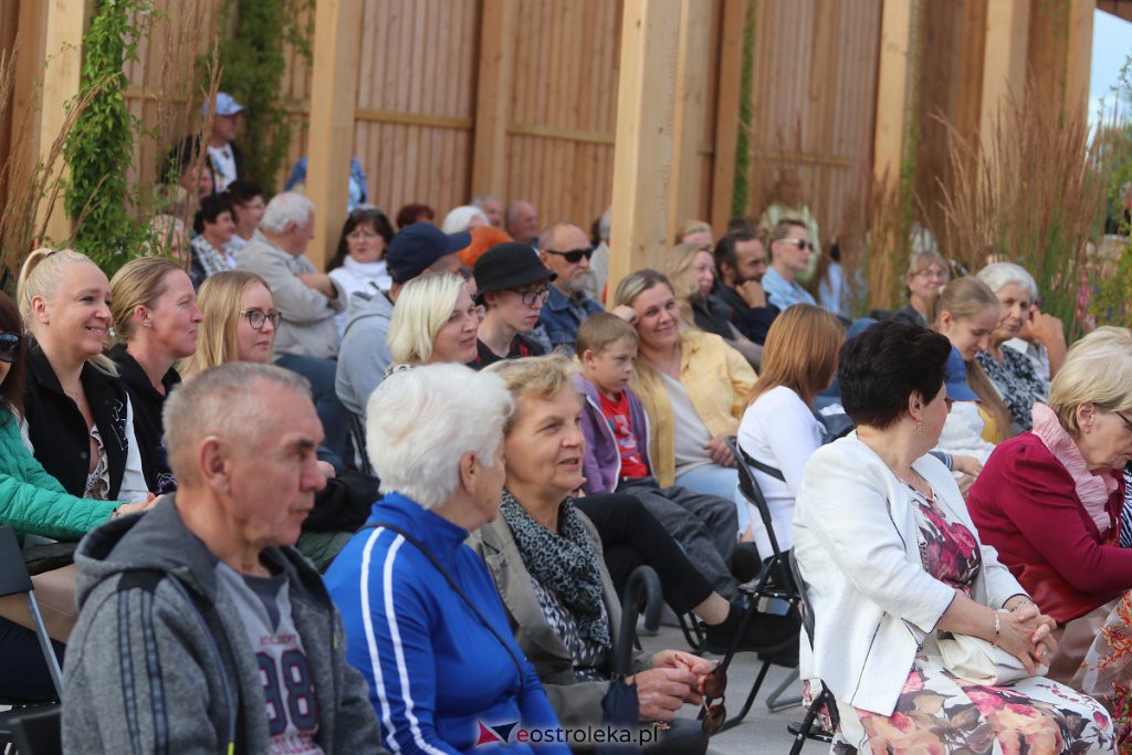Koncert Drogi na Ostrołękę w tężni w Rzekuniu [17.07.2022] - zdjęcie #51 - eOstroleka.pl