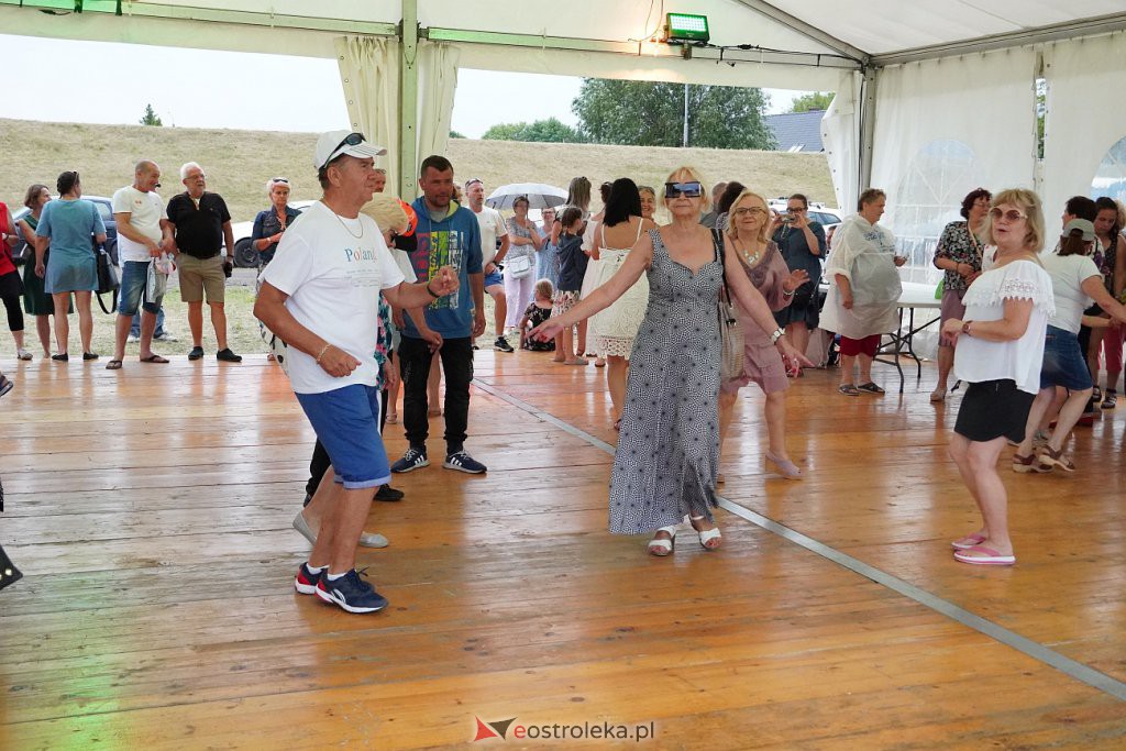 MazoPiknik 2022: Potańcówka na Plaży Miejskiej w Ostrołęce [23.07.2022] - zdjęcie #2 - eOstroleka.pl